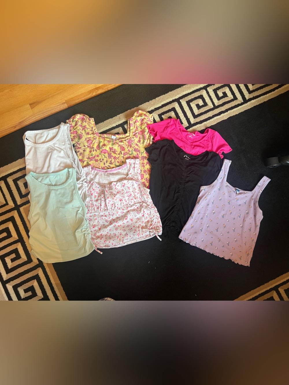 Lot of 7 Girl’s Tops in Mint, White, Floral, Black, Pink, Lavender